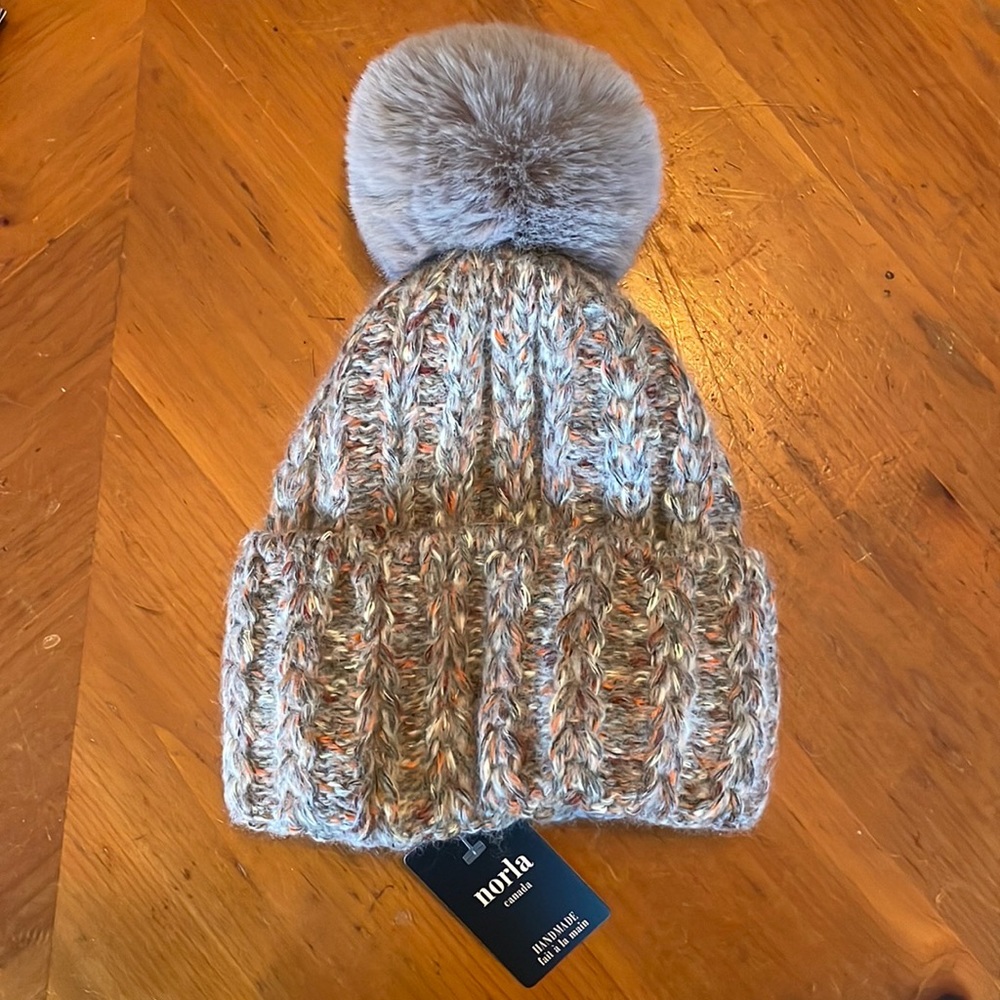 Brand New Winter Pom-Pom Hat!